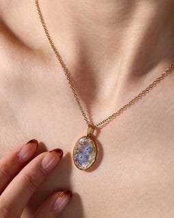 Real Pressed Forget Me Not and Queen Anne’s Lace Necklace, Memorial Keepsake Jewelry, Dried Wildflowers, Remembrance Necklace, Gift for Her