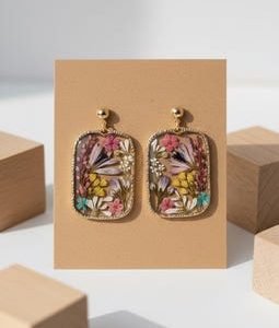 Pressed Flower Resin Earrings | Gold Botanical Dangle Jewelry | Unique Garden Statement | Gift for Her