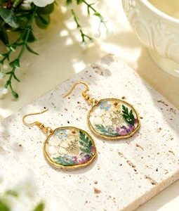 Pressed Flowers Earrings,Dried flower Earrings,Everlasting Flower,Grandma Gifts,Botanical Resin Pendant,Bridesmaid gift,Gifts for Mom